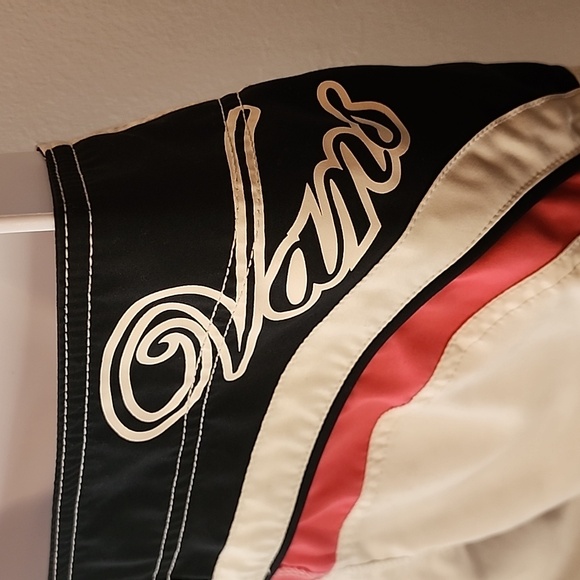 Vans Off The Wall, Size 5, Waist 30”/Inseam 8” Board Shorts, White, Pink, Black - Picture 5 of 6